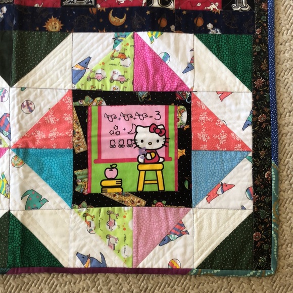 NWOT HELLO KITTY handmade child’/baby/crib quilt - Picture 5 of 8
